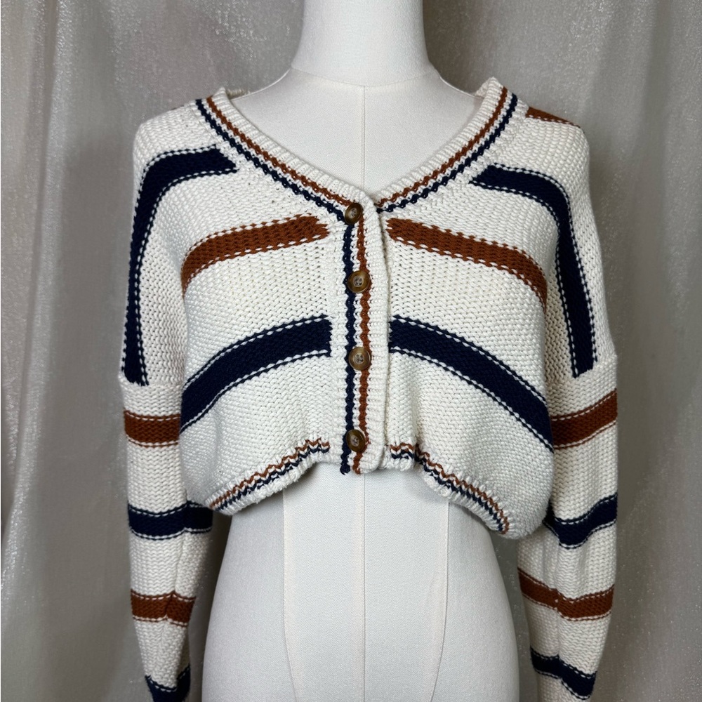 Urban Outfitters Cropped Sweater
